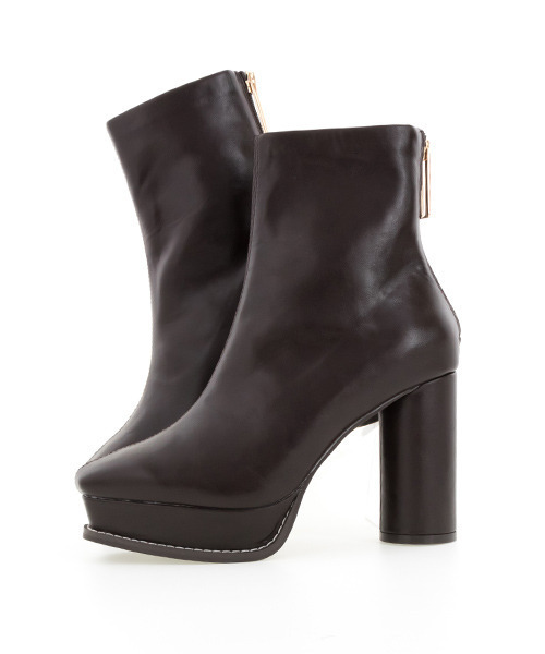 RANDA（ランダ）の「ストレスフリー/ストレッチステッチピースショートブーツ（ブーツ・レディース・ダークブラウン/ブラック/ワイン・S/M/L/LL）」の13枚目の写真