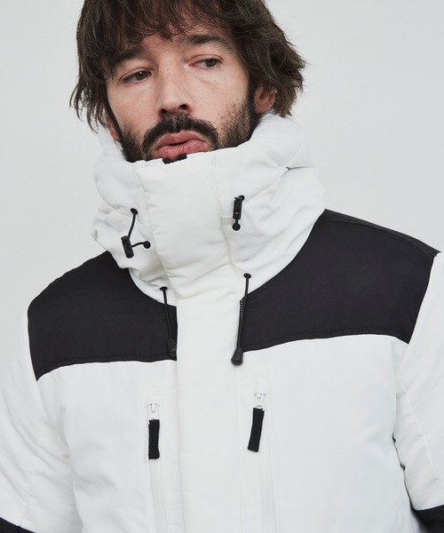 YARD PLUS（ヤードプリュス）の「YARD PLUS 切り換えボリュームジャケット（ブルゾン・メンズ・ブラック/ホワイト/ベージュ/カーキ・LARGE/MEDIUM）」の3枚目の写真