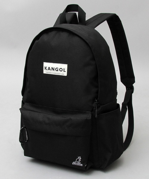 KANGOL（カンゴール）の「カラビナ付き スタンダード デイパック（バックパック/リュック・メンズ・ブラック・FREE）」の3枚目の写真