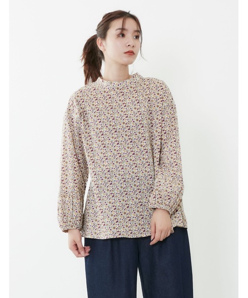 POU DOU DOU(プードゥドゥ)の「ロールネックブラウス(シャツ/ブラウス・レディース・オフホワイト/イエロー/ブルー・3)」の3枚目の写真