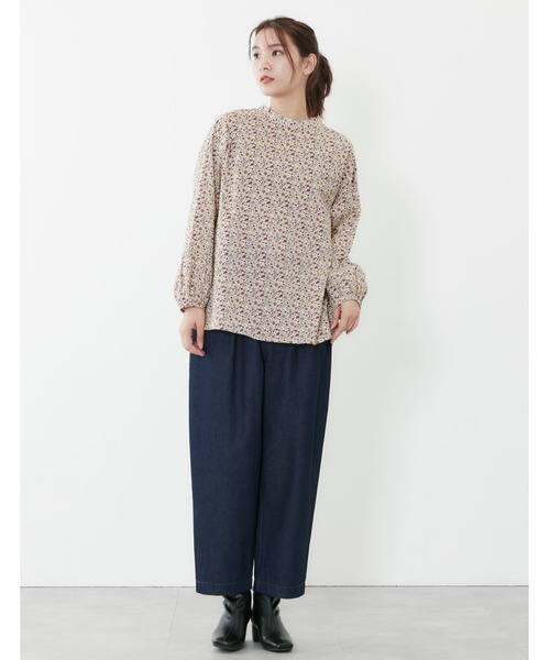 POU DOU DOU(プードゥドゥ)の「ロールネックブラウス(シャツ/ブラウス・レディース・オフホワイト/イエロー/ブルー・3)」の4枚目の写真