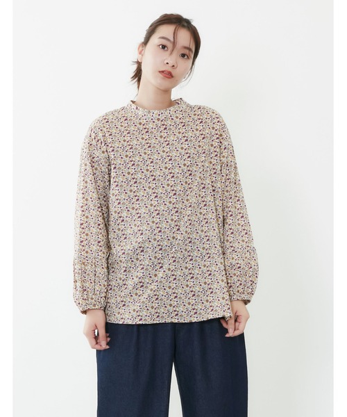 POU DOU DOU(プードゥドゥ)の「ロールネックブラウス(シャツ/ブラウス・レディース・オフホワイト/イエロー/ブルー・3)」の6枚目の写真