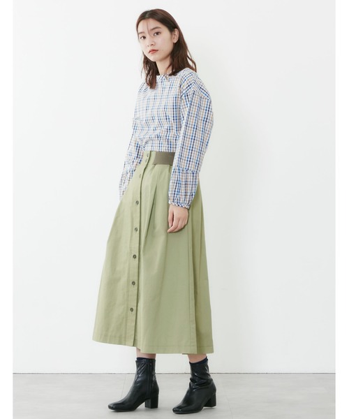 POU DOU DOU(プードゥドゥ)の「ロールネックブラウス(シャツ/ブラウス・レディース・オフホワイト/イエロー/ブルー・3)」の10枚目の写真