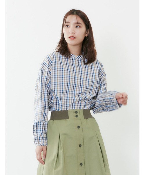 POU DOU DOU(プードゥドゥ)の「ロールネックブラウス(シャツ/ブラウス・レディース・オフホワイト/イエロー/ブルー・3)」の12枚目の写真