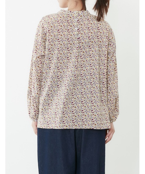 POU DOU DOU(プードゥドゥ)の「ロールネックブラウス(シャツ/ブラウス・レディース・オフホワイト/イエロー/ブルー・3)」の20枚目の写真