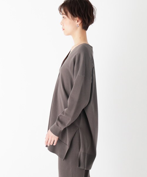 OPAQUE.CLIP（オペークドットクリップ）の「◆Lux organic cotton 天竺編みVネックロングカーディガン（カーディガン/ボレロ・レディース・ガンメタ/オフホワイト/オリーブ・40/38）」の11枚目の写真