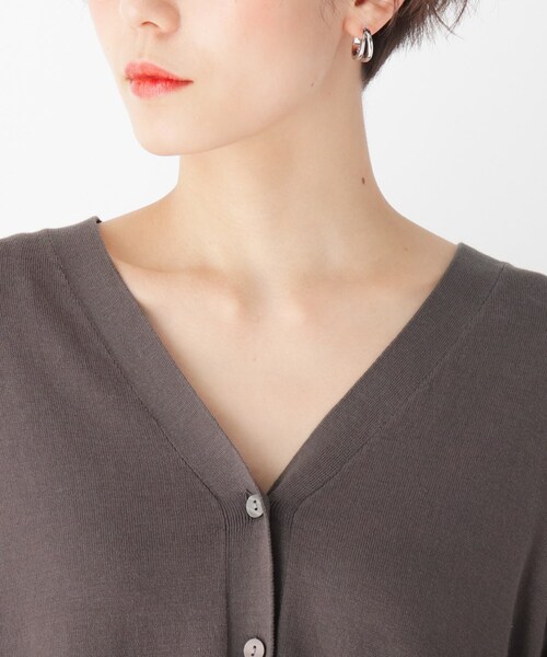 OPAQUE.CLIP（オペークドットクリップ）の「◆Lux organic cotton 天竺編みVネックロングカーディガン（カーディガン/ボレロ・レディース・ガンメタ/オフホワイト/オリーブ・40/38）」の5枚目の写真