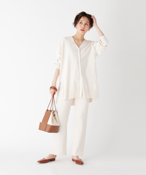 OPAQUE.CLIP（オペークドットクリップ）の「◆Lux organic cotton 天竺編みVネックロングカーディガン（カーディガン/ボレロ・レディース・ガンメタ/オフホワイト/オリーブ・40/38）」の12枚目の写真