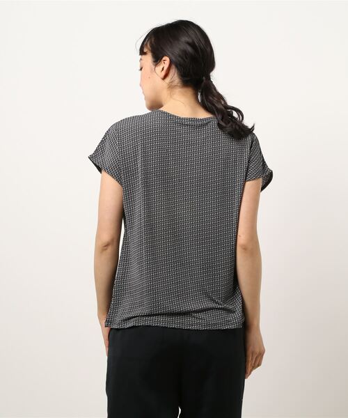 m.f.editorial（エムエフエディトリアル）の「エムエフエディトリアルレディース/m.f.editorial：Women　ストレッチシフォン タック5分袖プルオーバーTシャツ（Tシャツ/カットソー・レディース・ホワイト/ブラック・MEDIUM/LARGE）」の3枚目の写真