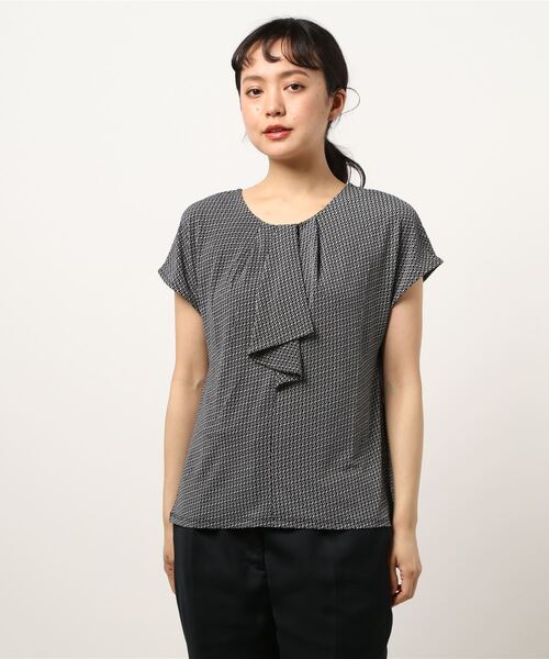 m.f.editorial（エムエフエディトリアル）の「エムエフエディトリアルレディース/m.f.editorial：Women　ストレッチシフォン タック5分袖プルオーバーTシャツ（Tシャツ/カットソー・レディース・ホワイト/ブラック・MEDIUM/LARGE）」の5枚目の写真