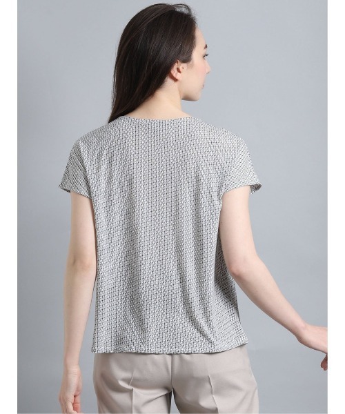 m.f.editorial（エムエフエディトリアル）の「エムエフエディトリアルレディース/m.f.editorial：Women　ストレッチシフォン タック5分袖プルオーバーTシャツ（Tシャツ/カットソー・レディース・ホワイト/ブラック・MEDIUM/LARGE）」の17枚目の写真