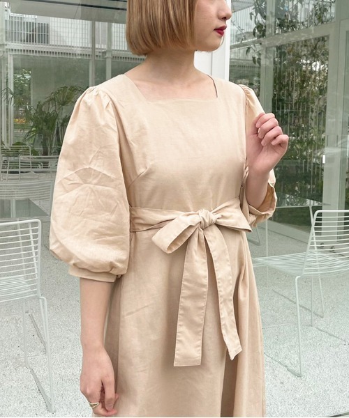 スクエアネック袖ボリュームワンピース【ZOZOTOWN限定アイテム