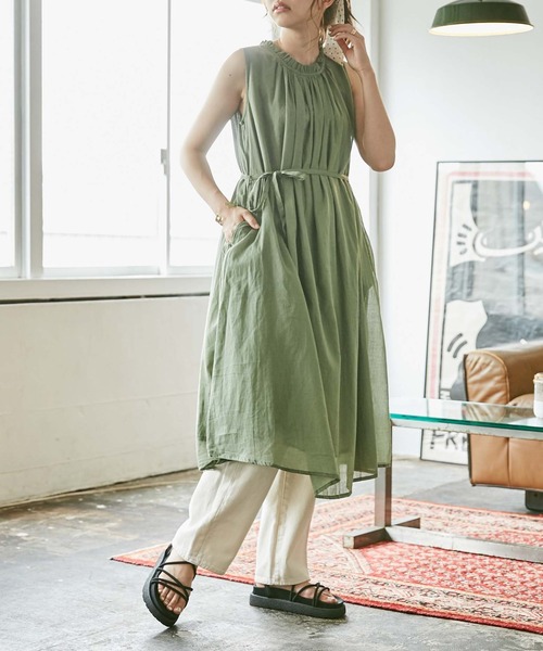WEGO(ウィゴー)の「WEGO/【ZOZOTOWN&一部店限定】コットンフリルネックワンピース(ワンピース・レディース・ホワイト/ベージュ/カーキ/イエロー・FREE)」の12枚目の写真