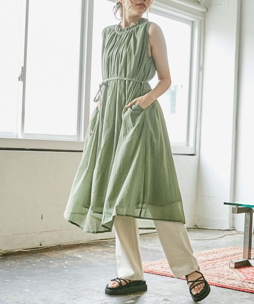 WEGO(ウィゴー)の「WEGO/【ZOZOTOWN&一部店限定】コットンフリルネックワンピース(ワンピース・レディース・ホワイト/ベージュ/カーキ/イエロー・FREE)」の14枚目の写真