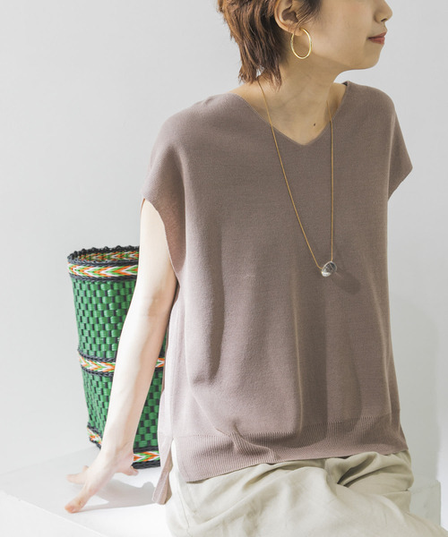 URBAN RESEARCH（アーバンリサーチ）の「ノースリーブミラノリブニット（ニット/セーター・レディース・グリーン/アイボリー/モカ・FREE）」の2枚目の写真