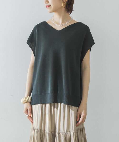 URBAN RESEARCH（アーバンリサーチ）の「ノースリーブミラノリブニット（ニット/セーター・レディース・グリーン/アイボリー/モカ・FREE）」の9枚目の写真