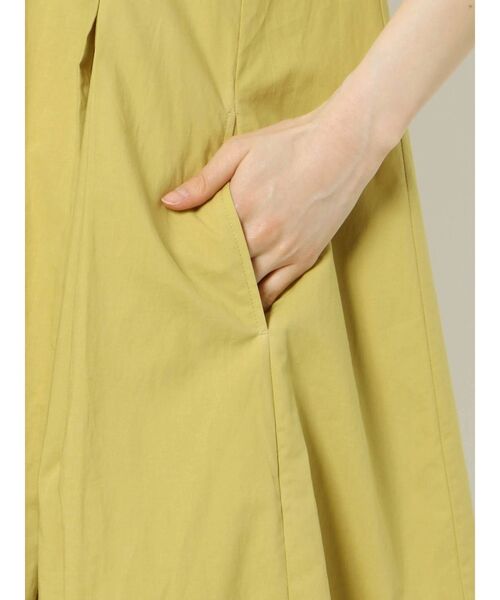 Ungrid（アングリッド）の「タックデザインフレアワンピース（ワンピース・レディース・オフホワイト/ブラック/マスタード・FREE）」の19枚目の写真