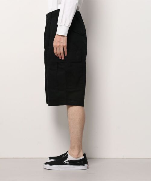 ８(eight)（エイト）の「綾織ワイドショーツ（カーゴパンツ・メンズ・ブラック/オフホワイト/ネイビー/ベージュ/オリーブ・LARGE/MEDIUM/SMALL）」の14枚目の写真