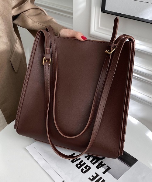 SETUP7（セットアップセブン）の「【SETUP7】スクエアPUショルダートート KNF　※（トートバッグ・レディース・ホワイト/ブラック/ダークブラウン/ブラウン・FREE）」の6枚目の写真