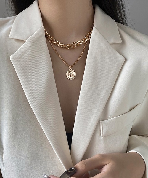 LA VORAGINE（ラ ヴォラジネ）の「チョーカーネックレス２本セット（男女兼用）（チョーカー・レディース・ゴールド/シルバー・FREE）」の5枚目の写真