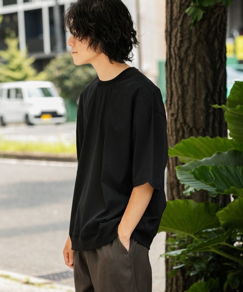 ITEMS URBANRESEARCH（アイテムズ アーバンリサーチ）の「クイックドライ クルーネックTシャツ（Tシャツ/カットソー・メンズ・ベージュ/ブラック/パープル/カーキ・MEDIUM/LARGE）」の10枚目の写真