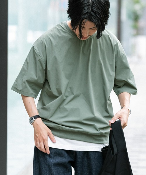 ITEMS URBANRESEARCH（アイテムズ アーバンリサーチ）の「クイックドライ クルーネックTシャツ（Tシャツ/カットソー・メンズ・ベージュ/ブラック/パープル/カーキ・MEDIUM/LARGE）」の16枚目の写真