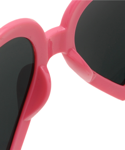 WEGO（ウィゴー）の「WEGO/ハートサングラス（サングラス・レディース・ホワイト/サックスブルー/パープル/ライトパープル/ピンク/ライトピンク/レッド/ブラック/イエロー/ライトイエロー/ブルー/オレンジ/グリーン/ターコイズブルー/ピンク系その他/オレンジ系その他・FREE）」の21枚目の写真