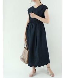 スカラップ刺繍ワンピース