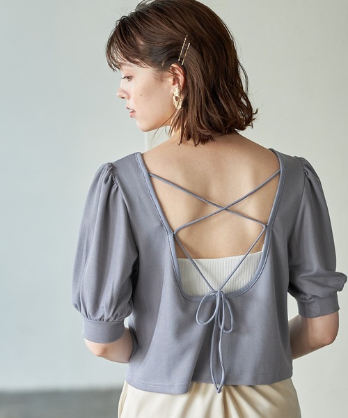 Cookie Chocolate(クッキーチョコレート)の「パフスリーブバッククロスショートプルオーバー(Tシャツ/カットソー・レディース・ブラック/サックスブルー・M)」の2枚目の写真