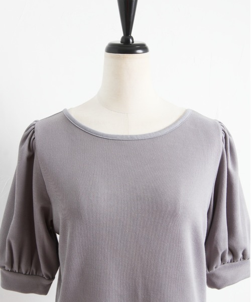 Cookie Chocolate(クッキーチョコレート)の「パフスリーブバッククロスショートプルオーバー(Tシャツ/カットソー・レディース・ブラック/サックスブルー・M)」の4枚目の写真