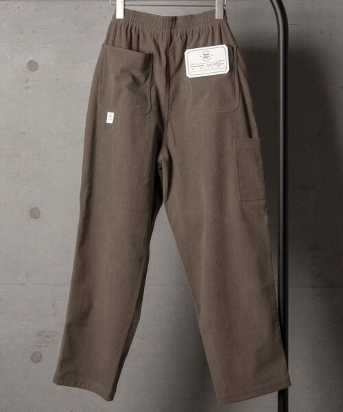 NOLLEY'S goodman(ノーリーズグッドマン)の「【WORK ABOUT/ワークアバウト】PHILLIP PANTS コーデュロイ ワイド イージー ストレッチ パンツ(その他パンツ・メンズ・ピンク/ブラック/オリーブ/モカ/オフホワイト・S/M/L)」の4枚目の写真