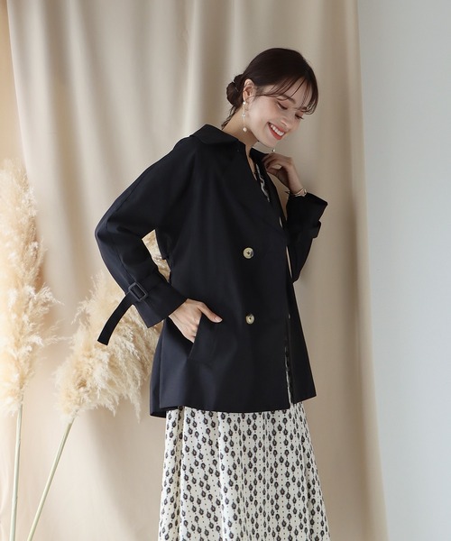 BLUEEAST（ブルーイースト）の「ショートトレンチコート（トレンチコート・レディース・ブラック/ベージュ・MEDIUM）」の10枚目の写真