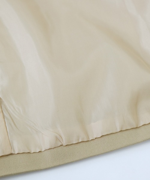 BLUEEAST（ブルーイースト）の「ショートトレンチコート（トレンチコート・レディース・ブラック/ベージュ・MEDIUM）」の6枚目の写真