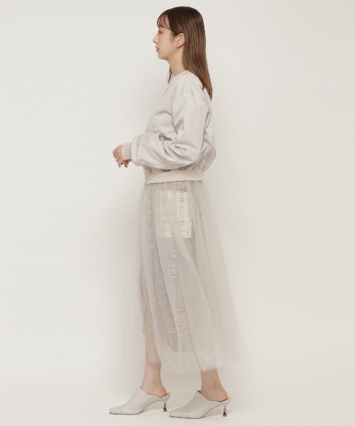 REDYAZEL(レディアゼル)の「チュールボリューム袖MA-1(ブルゾン・レディース・グリーン/ベージュ/ネイビー・FREE)」の15枚目の写真