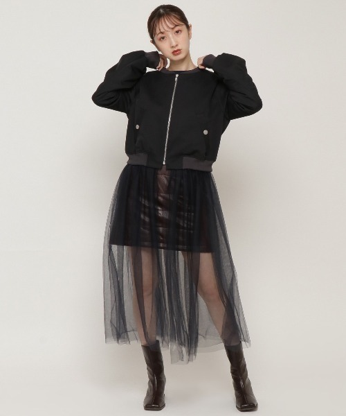 REDYAZEL(レディアゼル)の「チュールボリューム袖MA-1(ブルゾン・レディース・グリーン/ベージュ/ネイビー・FREE)」の21枚目の写真