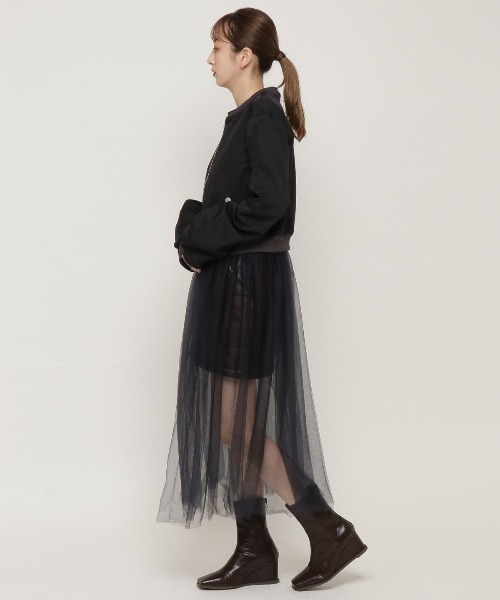 REDYAZEL(レディアゼル)の「チュールボリューム袖MA-1(ブルゾン・レディース・グリーン/ベージュ/ネイビー・FREE)」の22枚目の写真