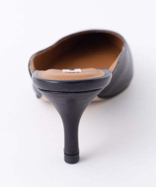 Rouge vif（ルージュヴィフ）の「ヒールミュール（パンプス・レディース・ブラック/オフホワイト・37/38/36）」の10枚目の写真