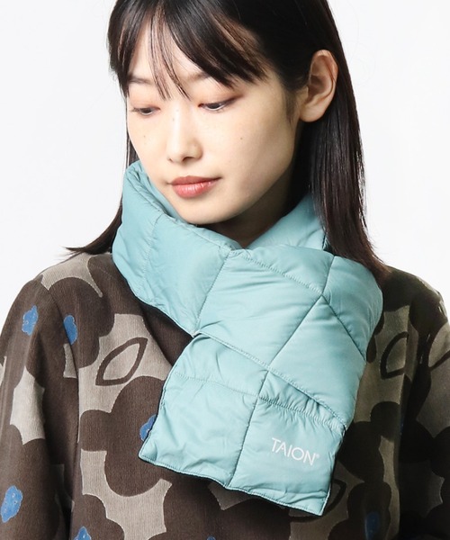 TAION(タイオン)の「【 TAION / タイオン 】ベーシック ダウンマフラー TAION2012 DON(マフラー・レディース・ブラック/ナチュラル/パープル/カーキ/レッド/グレー/イエロー/オリーブドラブ/ライトブルー/ベージュ/ブルー/ターコイズブルー/ダークグレー/ダークオレンジ/チャコール/グリーン/ネイビー/ダークブラウン/オフホワイト/サックスブルー/キャメル/オレンジ・FREE)」の15枚目の写真
