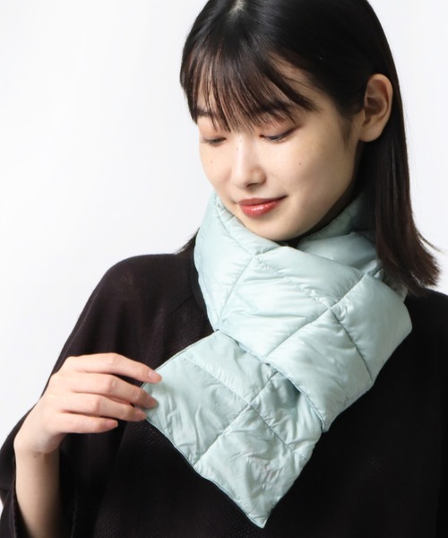 TAION(タイオン)の「【 TAION / タイオン 】ベーシック ダウンマフラー TAION2012 DON(マフラー・レディース・ブラック/ナチュラル/パープル/カーキ/レッド/グレー/イエロー/オリーブドラブ/ライトブルー/ベージュ/ブルー/ターコイズブルー/ダークグレー/ダークオレンジ/チャコール/グリーン/ネイビー/ダークブラウン/オフホワイト/サックスブルー/キャメル/オレンジ・FREE)」の12枚目の写真