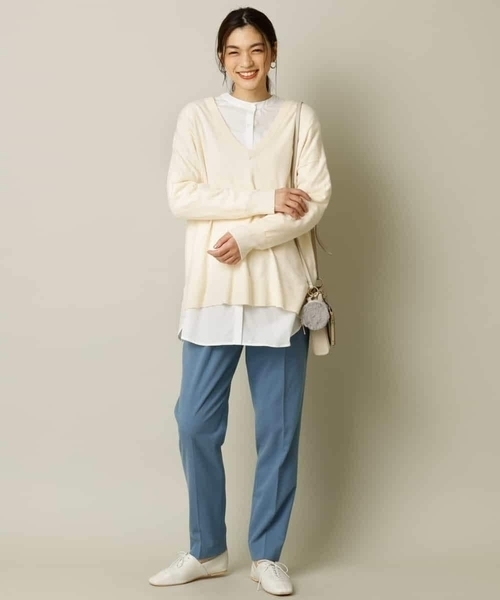 a.v.v（アーヴェヴェ）の「【3Dパンツ】イージーテーパードパンツ（その他パンツ・レディース・ライトグレー/チャコールグレー/ブラック/ベージュ/ブルー/クリーム・36/34/38/40/42）」の9枚目の写真