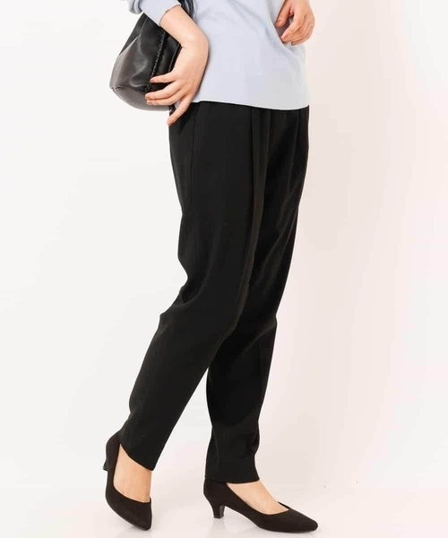 a.v.v（アーヴェヴェ）の「【3Dパンツ】イージーテーパードパンツ（その他パンツ・レディース・ライトグレー/チャコールグレー/ブラック/ベージュ/ブルー/クリーム・36/34/38/40/42）」の20枚目の写真