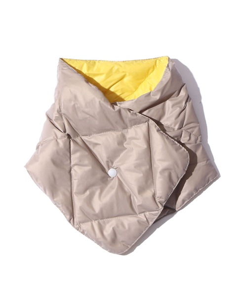 Ampersand（アンパサンド）の「Ampersand/アンパサンド ライトダウンマフラー 撥水 軽量 パッカブル（マフラー・キッズ・ブラック/ベージュ/カーキ/ピンク・120/140）」の3枚目の写真