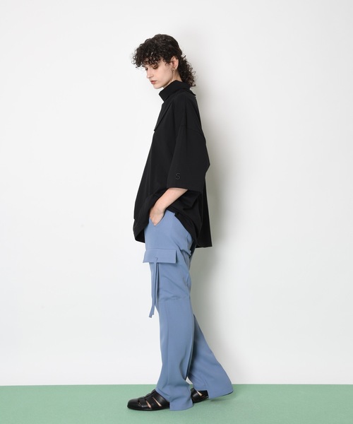 SUPERTHANKS（スーパーサンクス）の「タートルネックオーバーサイズビッグシルエットTシャツ(ユニセックス)（Tシャツ/カットソー・メンズ・ホワイト/ブラック/モカ・L/S/M）」の12枚目の写真