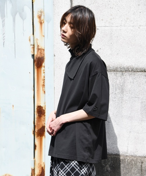 SUPERTHANKS（スーパーサンクス）の「タートルネックオーバーサイズビッグシルエットTシャツ(ユニセックス)（Tシャツ/カットソー・メンズ・ホワイト/ブラック/モカ・L/S/M）」の21枚目の写真