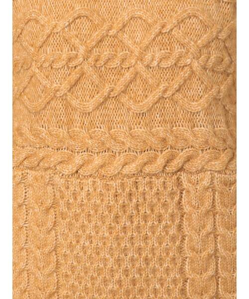 RESEXXY(リゼクシー)の「ケーブルボリュームニットチュニック(ニット/セーター・レディース・オフホワイト/ブラック/キャメル・FREE)」の8枚目の写真