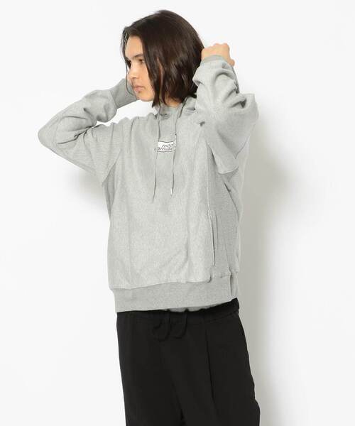 Modern Amusement(モダンアミューズメント)の「ModernAmusement/モダンアミューズメント/スウェットフーディー(パーカー・メンズ・ホワイト/グレー/ブラック・LARGE/MEDIUM)」の15枚目の写真