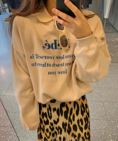 ROOPTOKYO（ループトウキョウ）の「カラーロゴ刺繍スウェットトレーナー（スウェット・レディース・ベージュ/ピンク/ラベンダー/ネイビー/ブラック・FREE）」の3枚目の写真