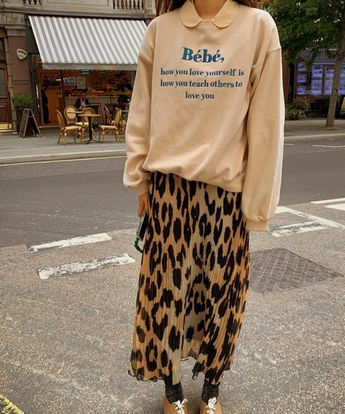 ROOPTOKYO（ループトウキョウ）の「カラーロゴ刺繍スウェットトレーナー（スウェット・レディース・ベージュ/ピンク/ラベンダー/ネイビー/ブラック・FREE）」の12枚目の写真