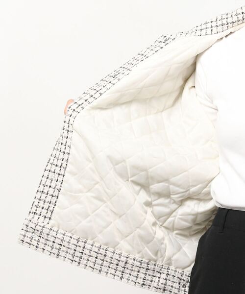 WC（ダブル シー）の「ツイード中綿ジャケット（ブルゾン・レディース・ホワイト/ブラック・FREE）」の4枚目の写真