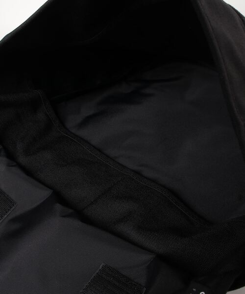 Manhattan Portage（マンハッタンポーテージ）の「Manhattan Portage/マンハッタンポーテージ バックパック Washington SQ MP1220（バックパック/リュック・メンズ・ブラック×レッド・FREE）」の4枚目の写真